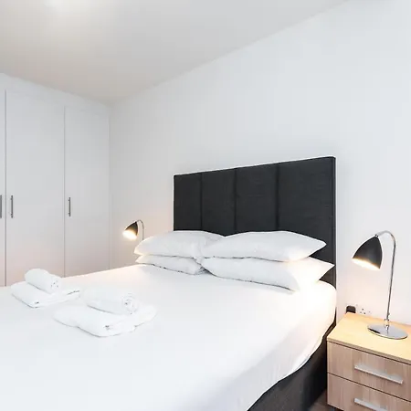 The Hunt One アパート